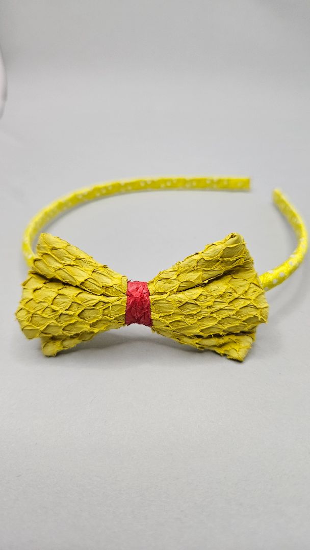 Hair clip made of fish roe