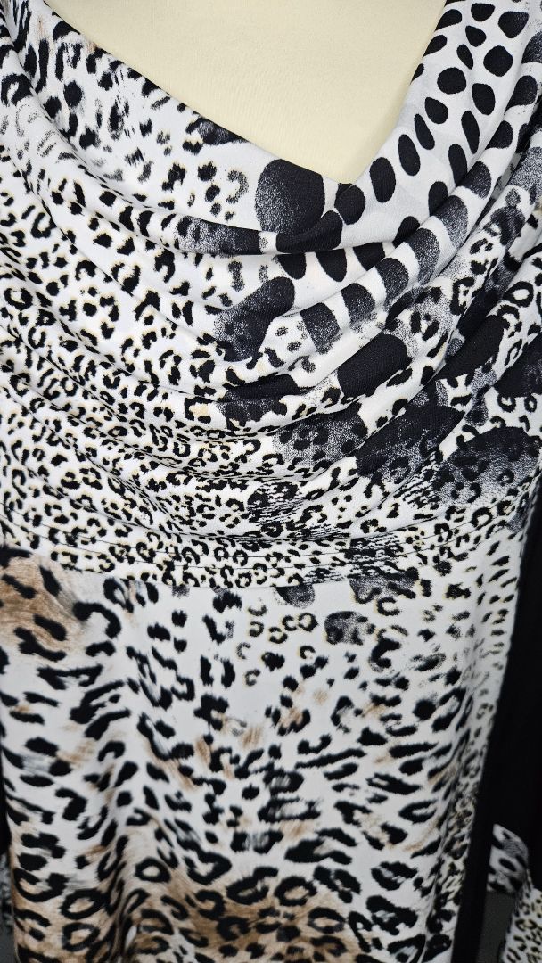 Dress / long blouse, M, La Bella