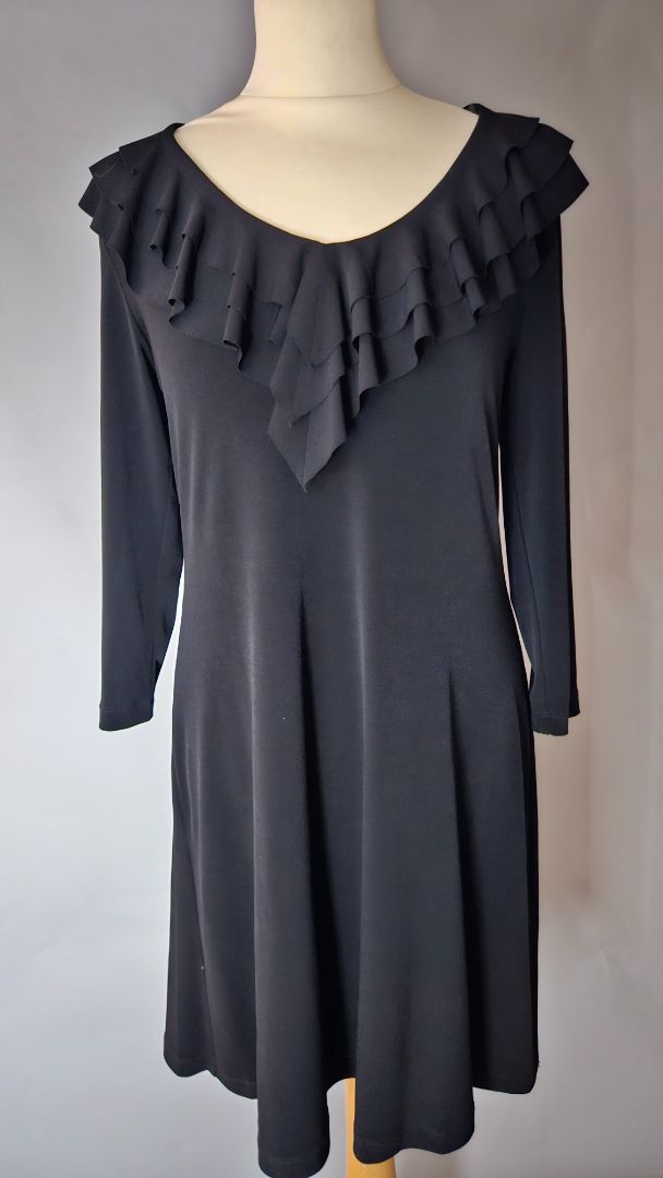Black dress, 6, Enfocus Studio Galler Fl Black dress, 6, Enfocus Studio Galler Fl