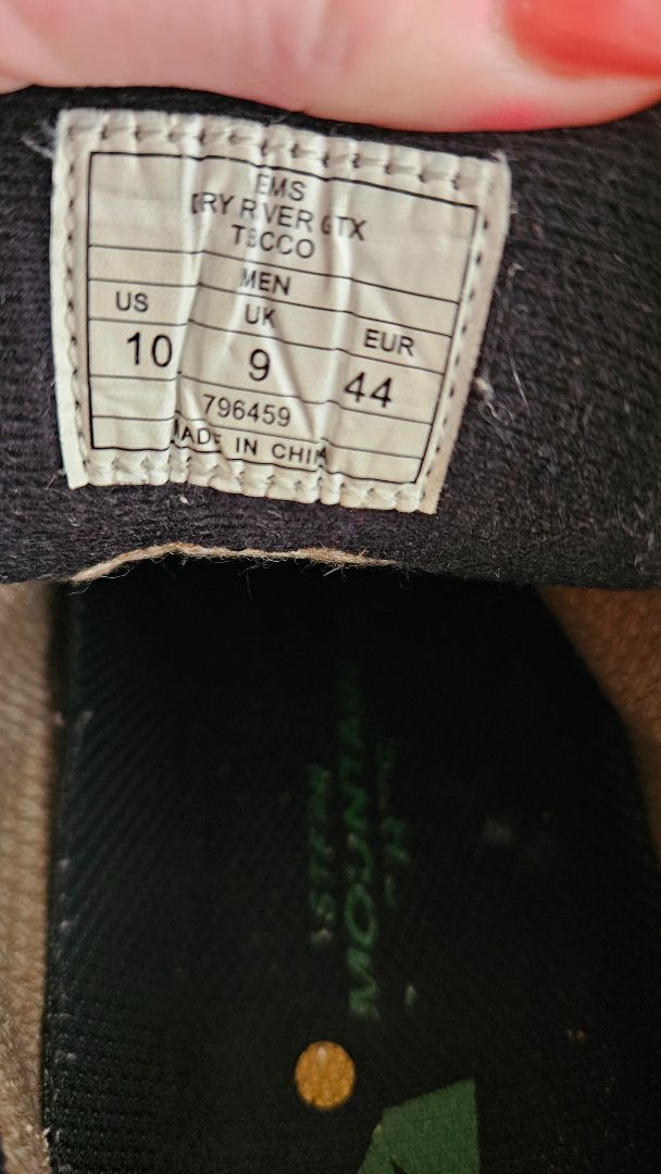 Gore-tex hiking boots, EUR 44, EMS GTX