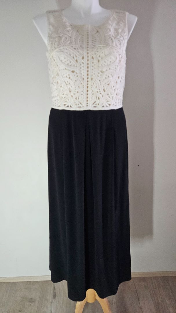 Evening dress, EUR 46, Phase Eight – Gallerí Fló