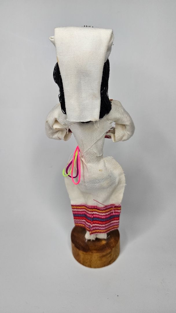 Thai doll 21 cm