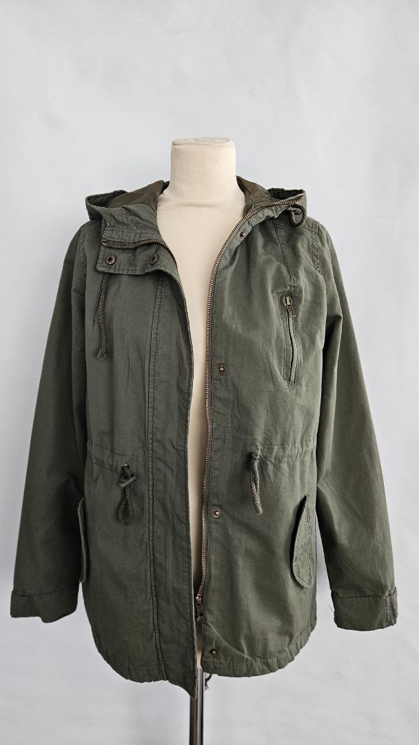 Jakki, M, Ambiance Outerwear
