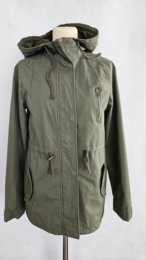 Jakki, M, Ambiance Outerwear