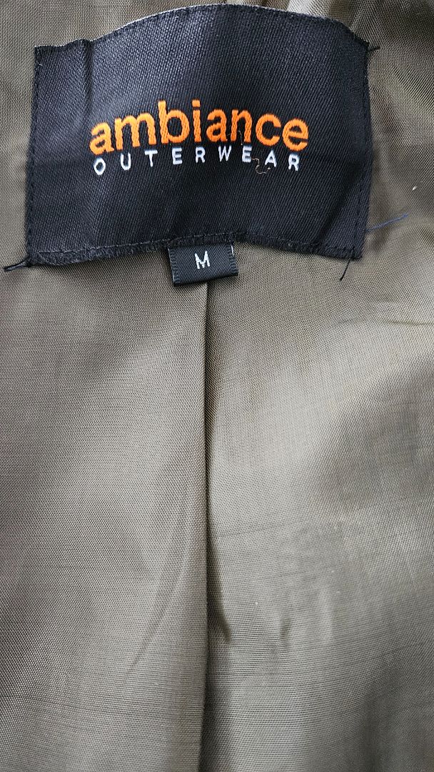 Jakki, M, Ambiance Outerwear