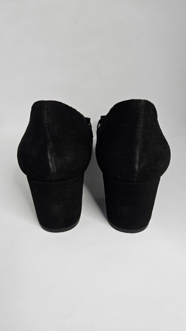 Suede heel shoes (5 cm), EUR 40, Piano
