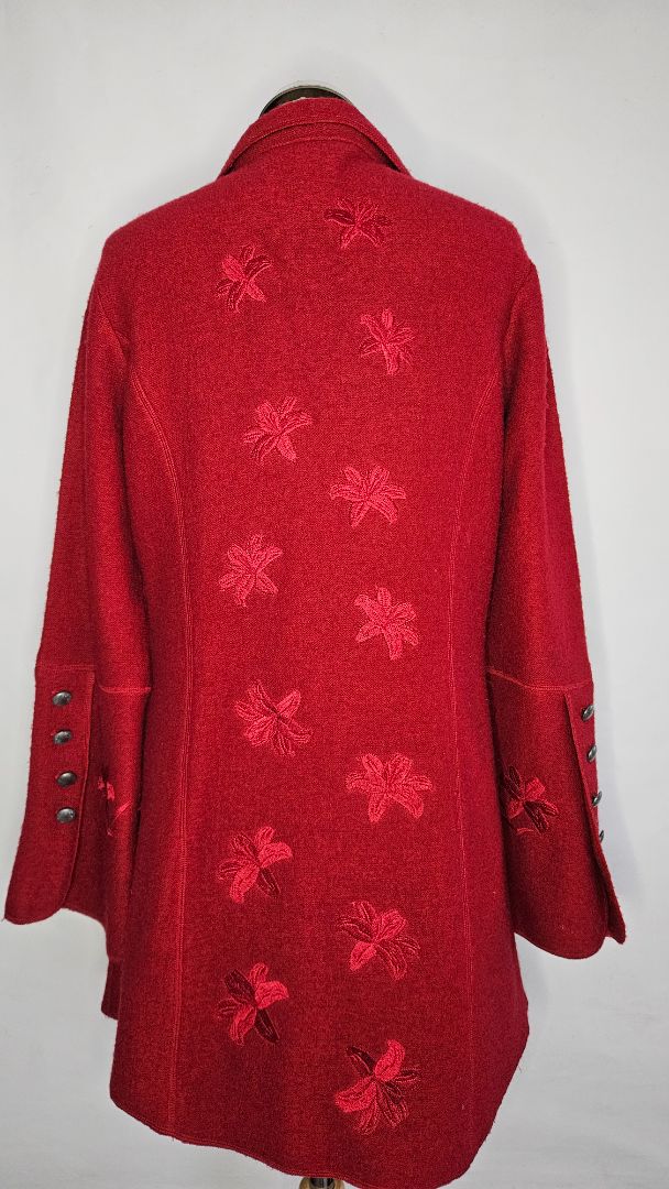Þæfður ullarjakki, EUR 40, Créton