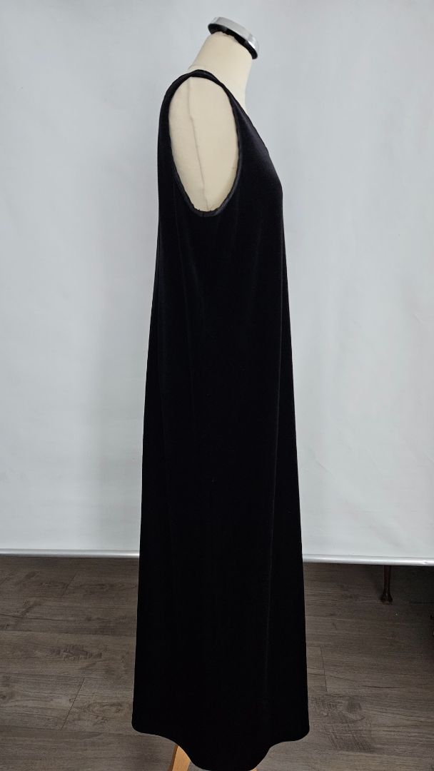 Long dress (royal velvet), L - XL