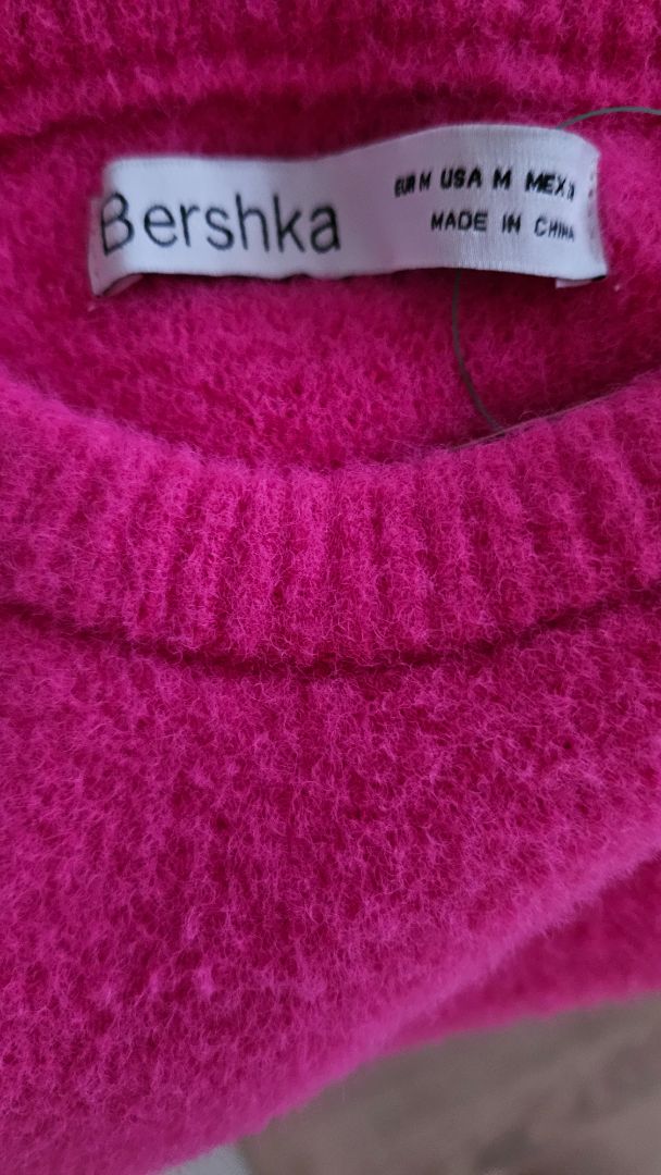 Short sweater, M, Bershka