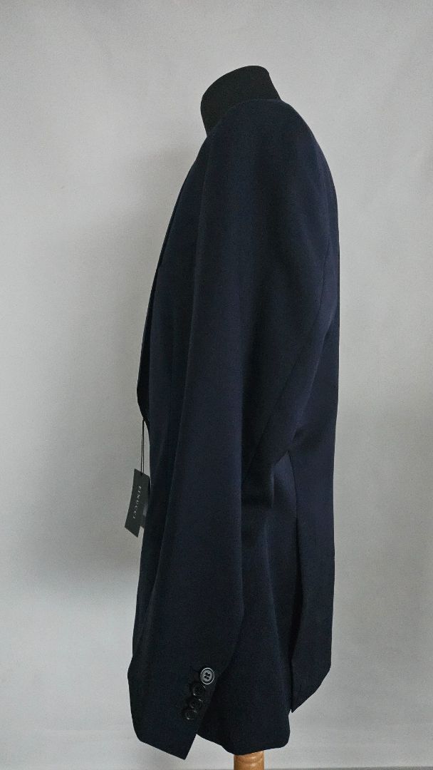 Navy wool blazer (unworn), 54, Finucci