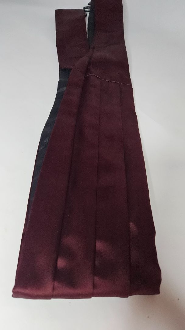 Tuxedo belt (waistband)