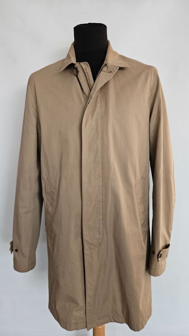 Dust jacket "Trench coat", L, Massimo Dutti