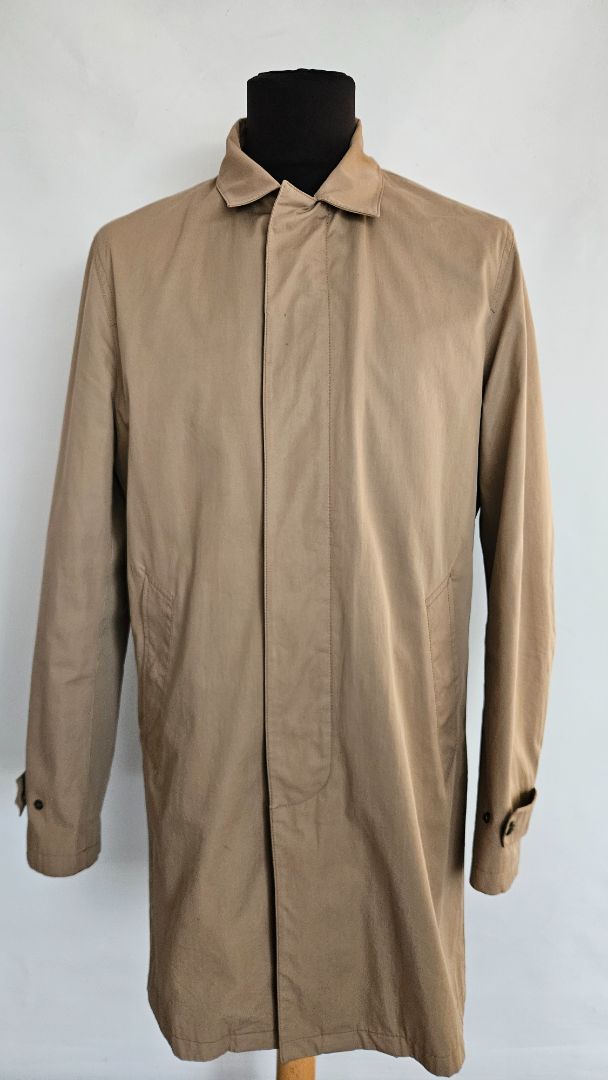 Dust jacket "Trench coat", L, Massimo Dutti