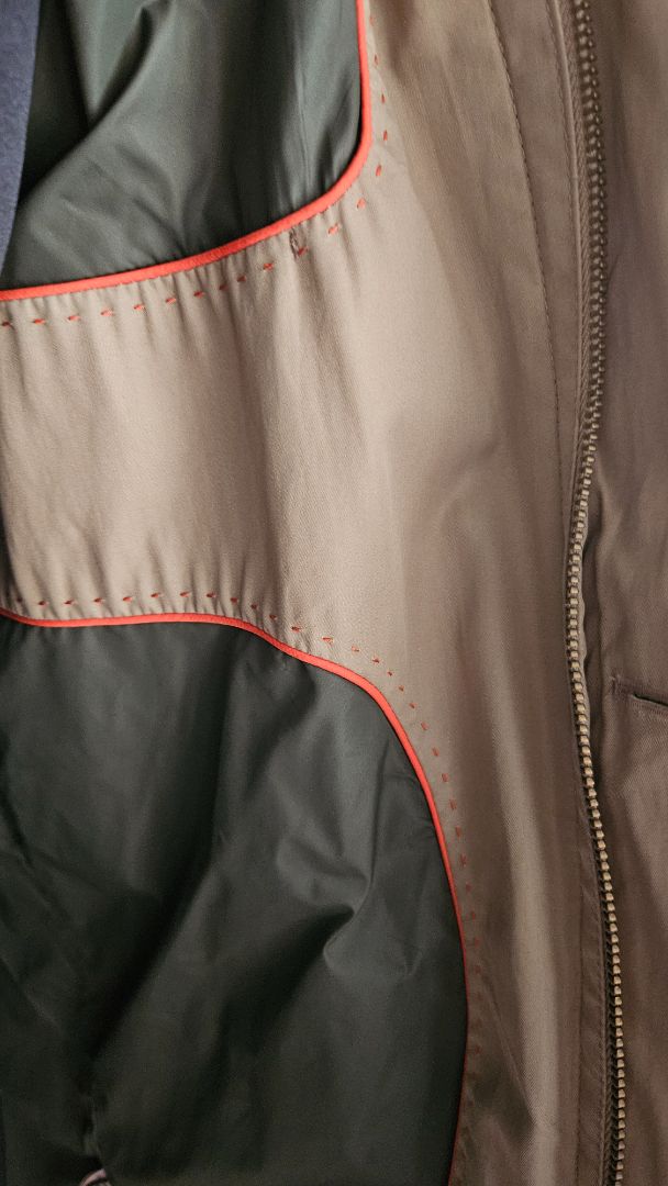 Dust jacket "Trench coat", L, Massimo Dutti