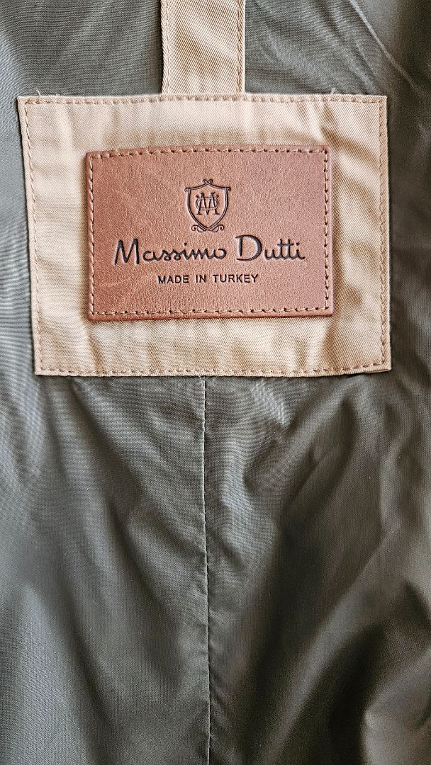 Dust jacket "Trench coat", L, Massimo Dutti
