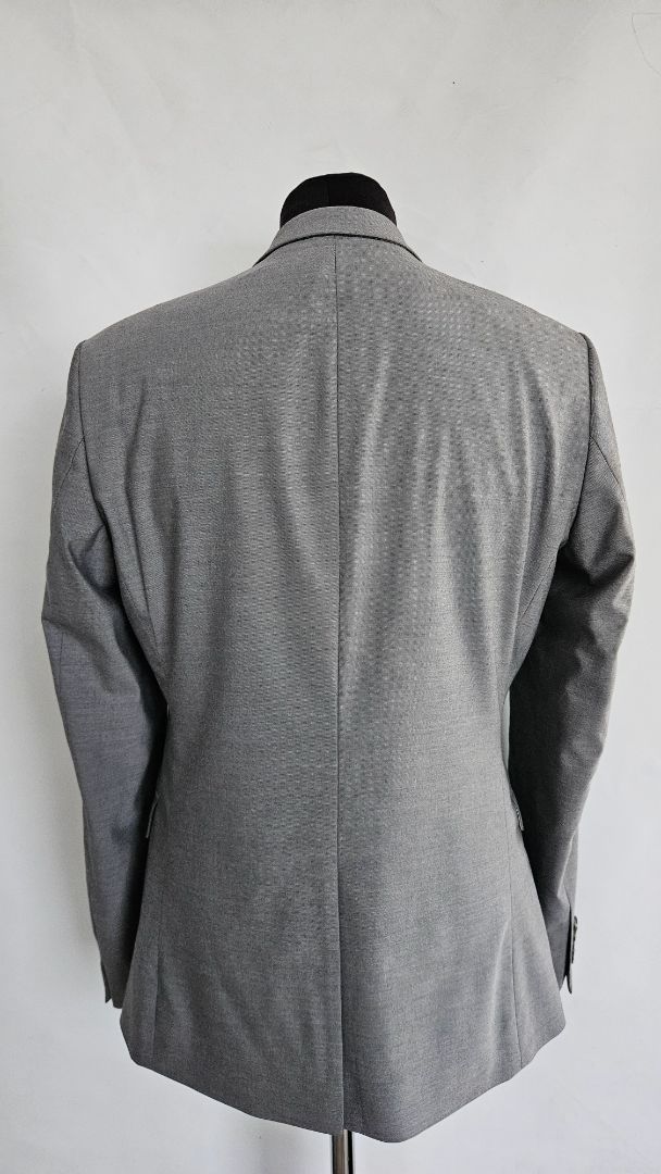 Blazer, 50, Selected