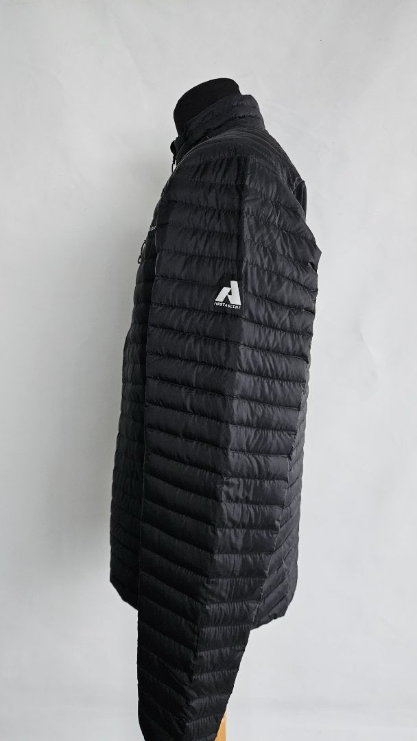 Lightweight outdoor jacket, Stormdown 800, M