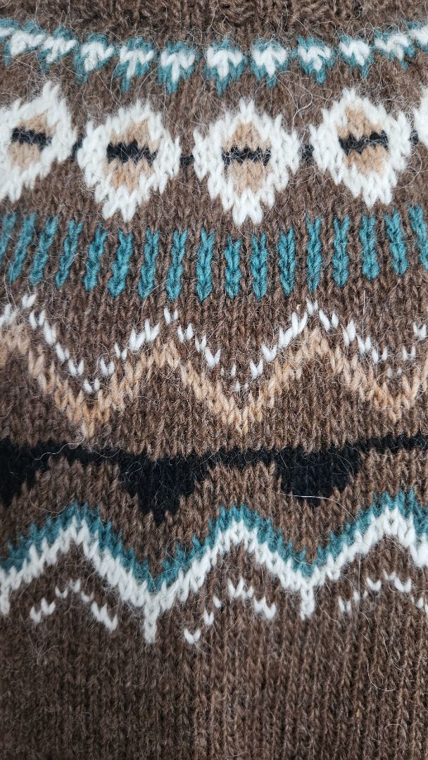 Icelandic lop sweater, M, Icelandic lop