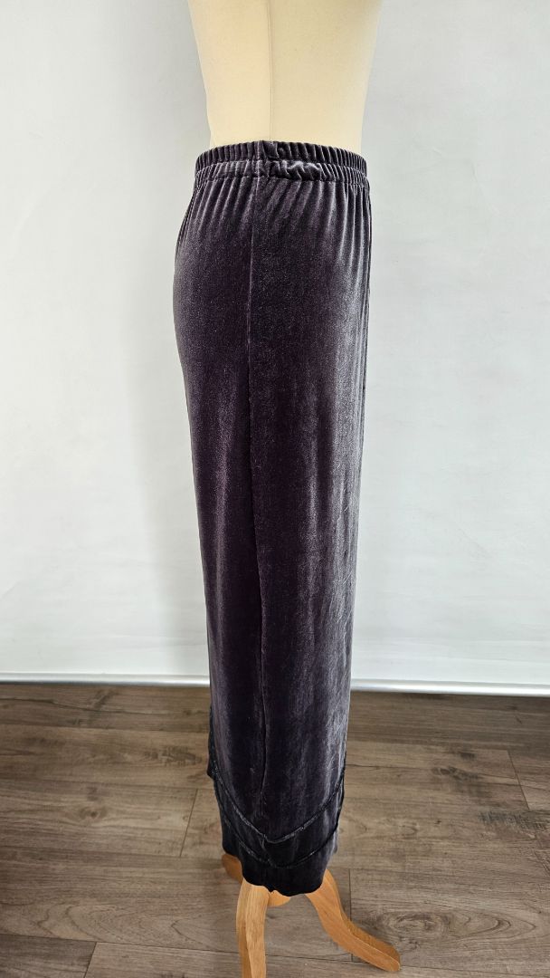Long skirt royal velvet, M, María Lovísa Iceland Design