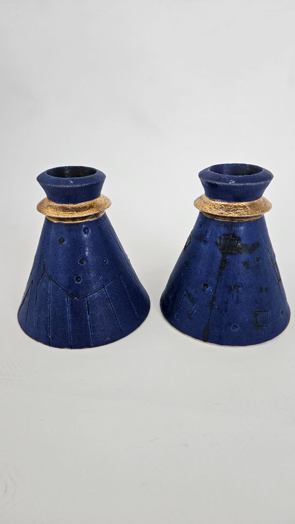 Kertastjaki úr leir 1996, Helga