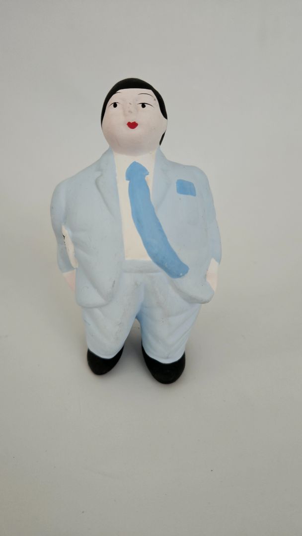 Vintage 1980s Fat Italian Business man statue, L'AQUILONE