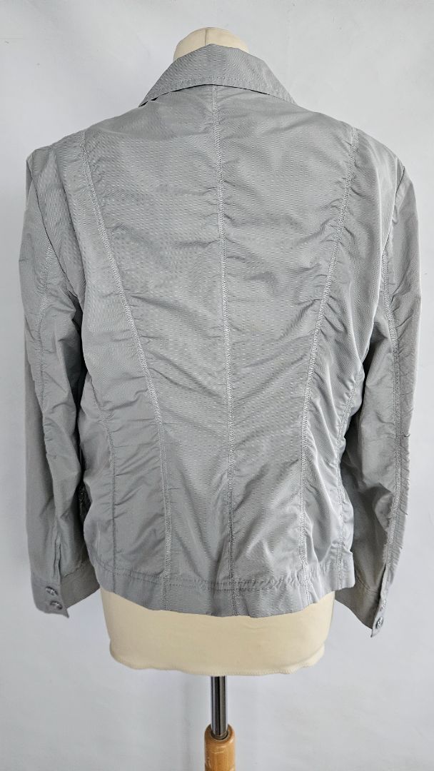 Léttur jakki, EUR 42, Apriori