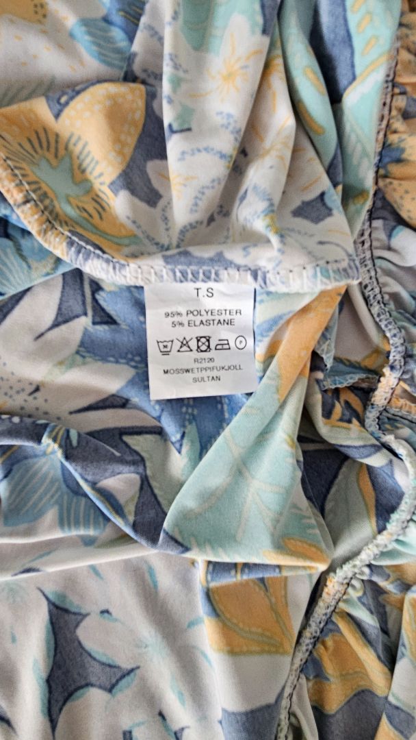 Vafinn kjóll, S, Moss Reykjavík