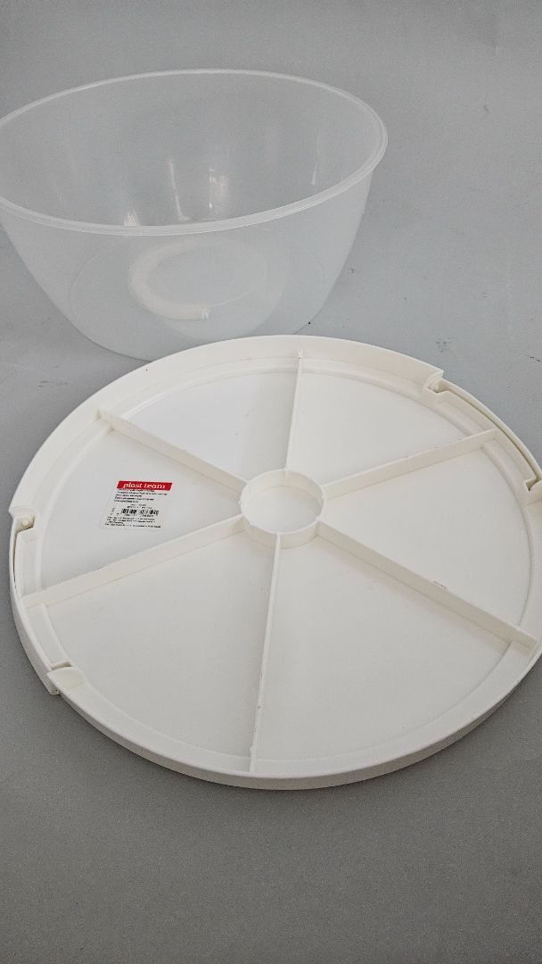 Cake plate with lid (plastic), Plast team
