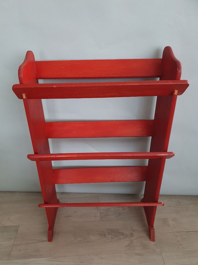 Vintage bookshelf (1970's)