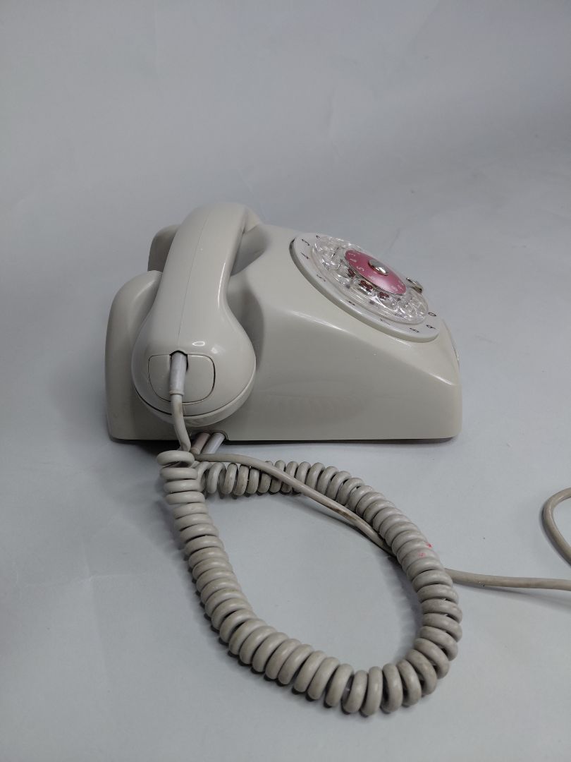 Vintage skífusími