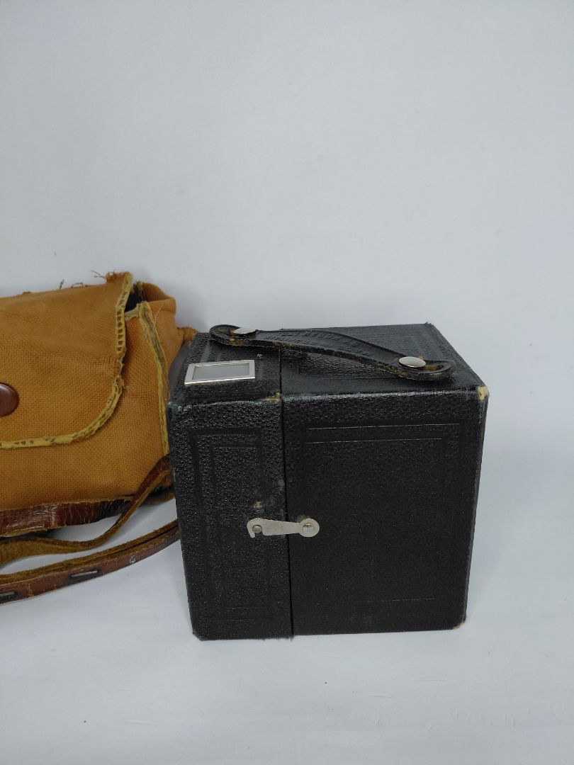 Vintage Myndavél (1933-1941) Six-20 Brownie Junior, Kodak