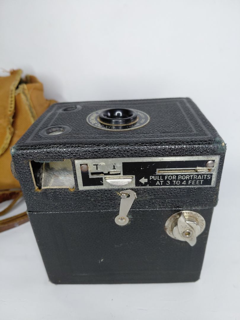 Vintage Myndavél (1933-1941) Six-20 Brownie Junior, Kodak