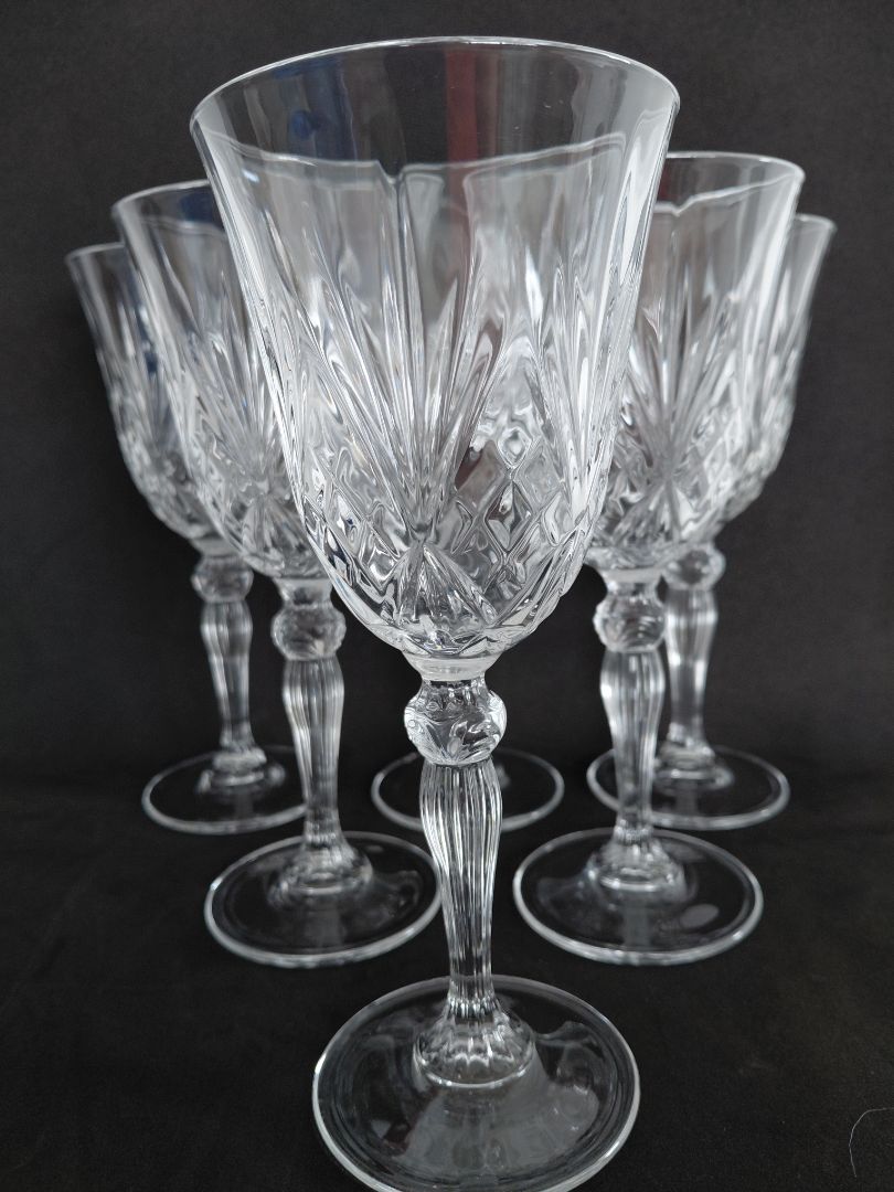 Crystal wine glass