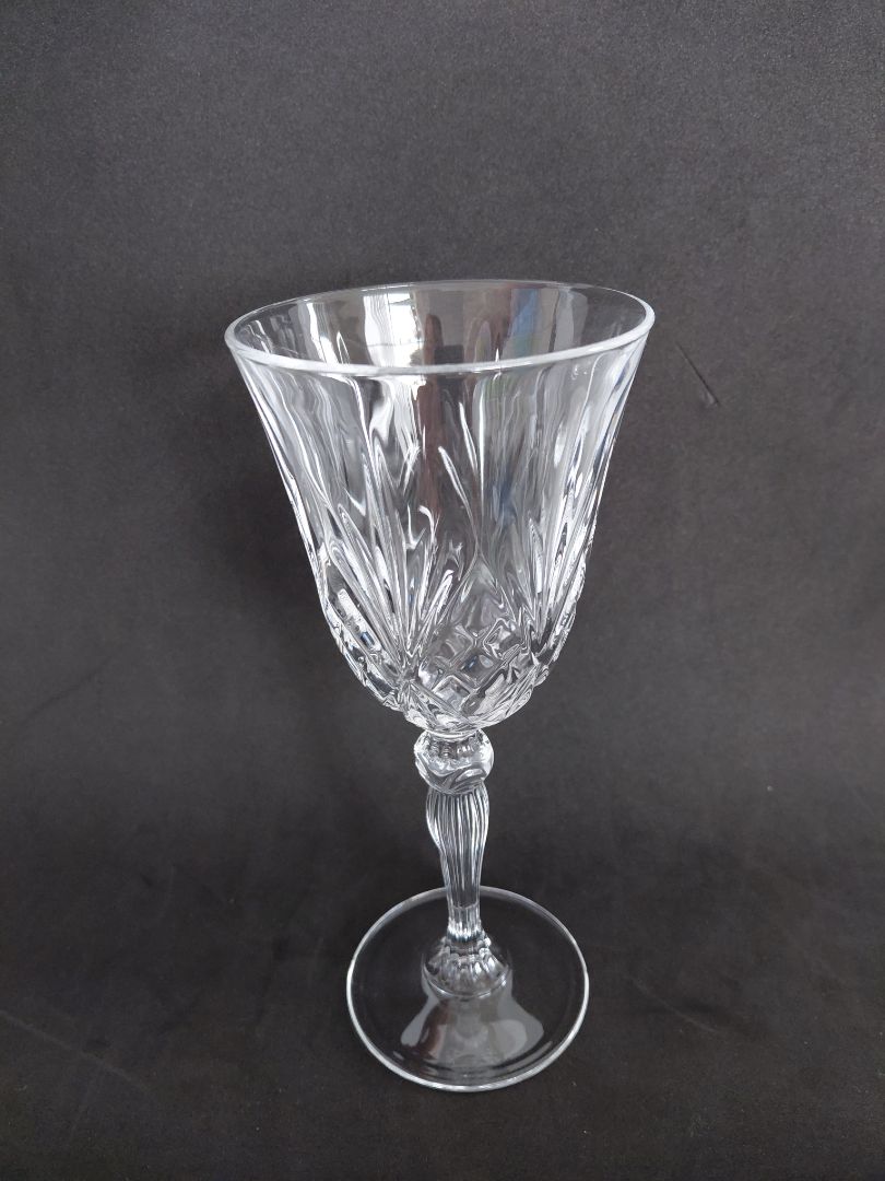 Crystal wine glass