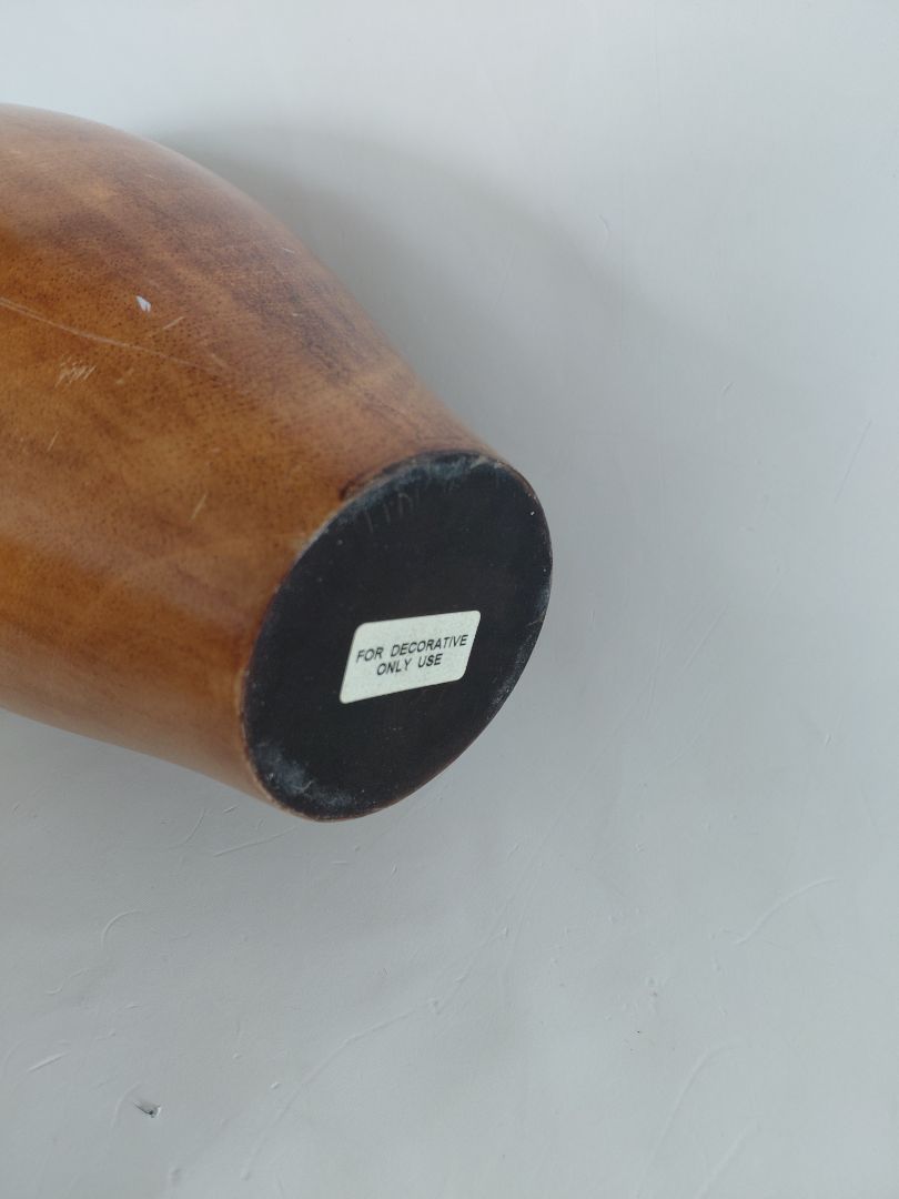 Large mango wood vase