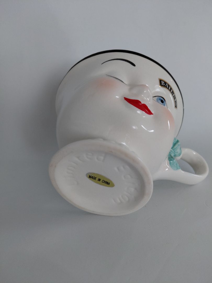 Vintage Baileys cup Blinking girl (1996 Limited edition), Baileys