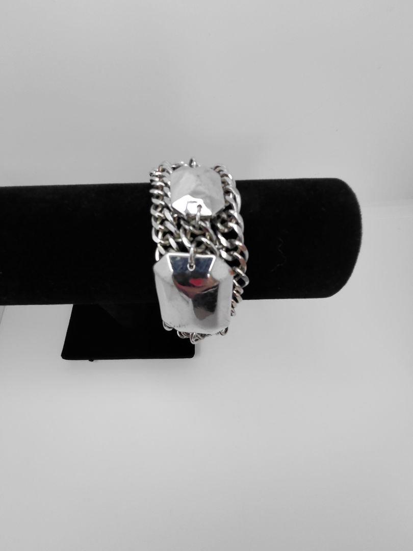 Steel bracelet