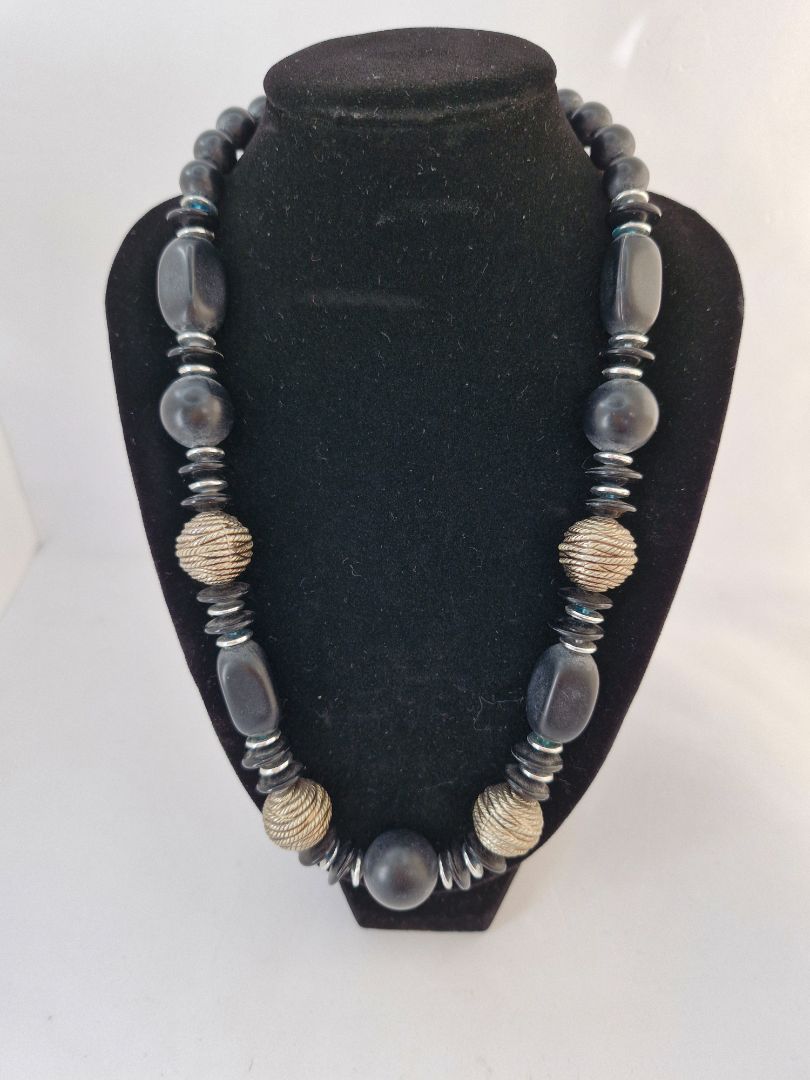 Necklace made of wooden beads