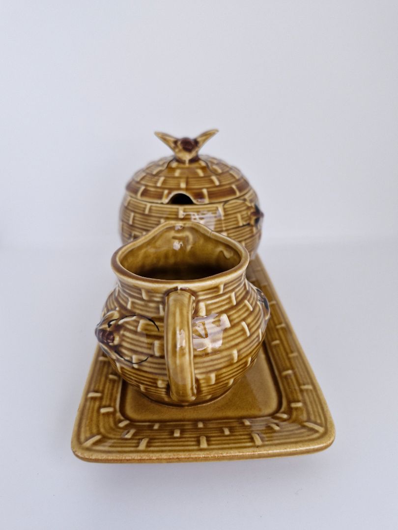 Vintage milk and sugar jug on a tray (1970s), Schramberg