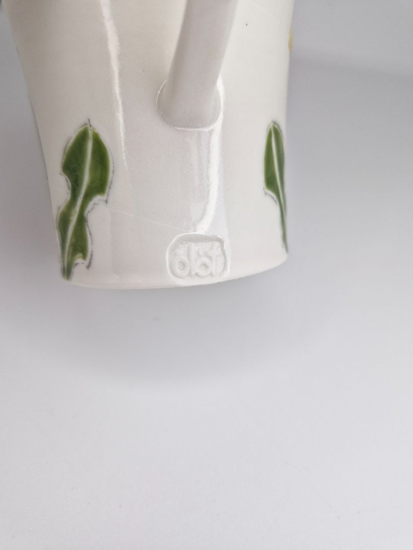 A Cup of Dandelion, Olof Erla Bjarnadóttir
