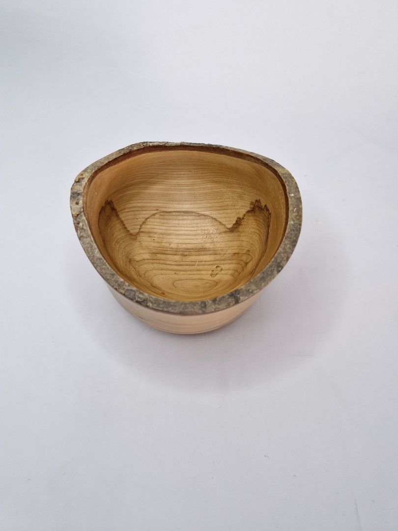 Wooden bowl (unused), Woodturning by Sigurbjarn Guðnason