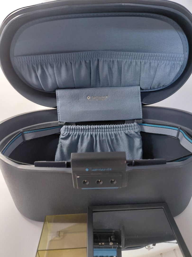 Vintage "Bjútí box" / Snyrtibox með talnalás (1990s), Samsonite
