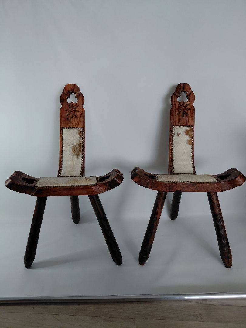 Vintage spænskir fæðingastólar og kertaborð (1960-1970)