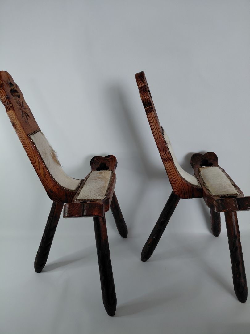 Vintage spænskir fæðingastólar og kertaborð (1960-1970)