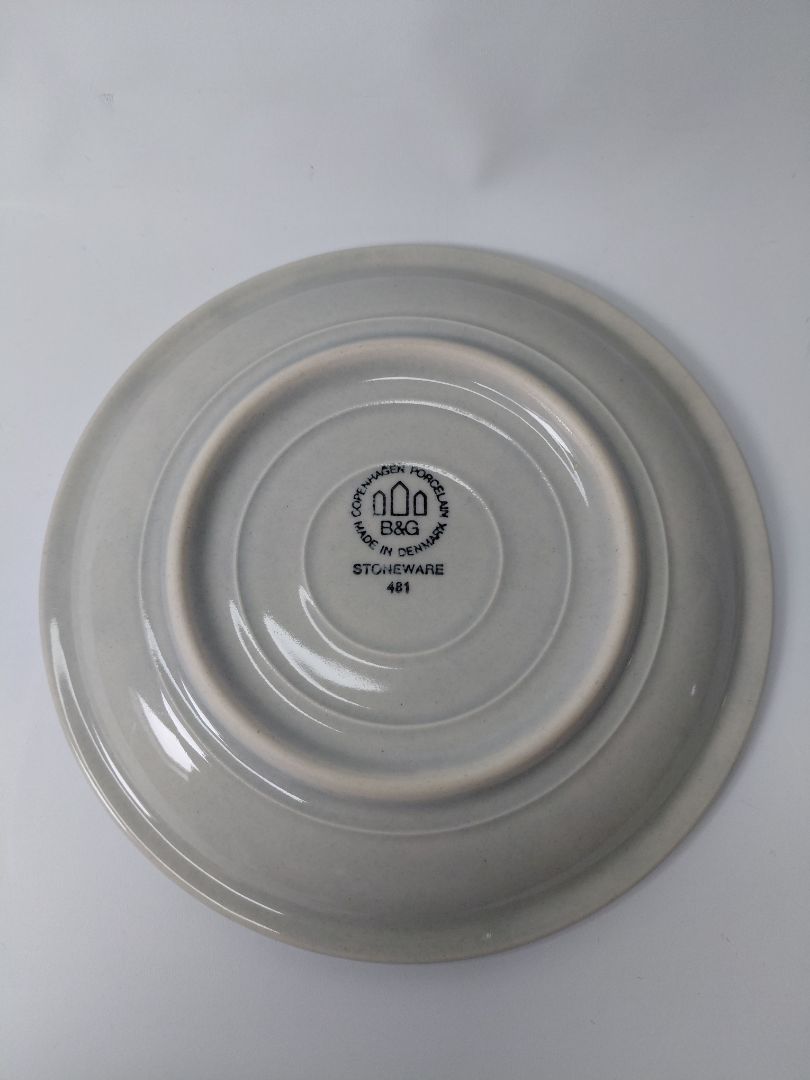 Vintage saucer #481 Columbia (1970s), Bing & Grondahl
