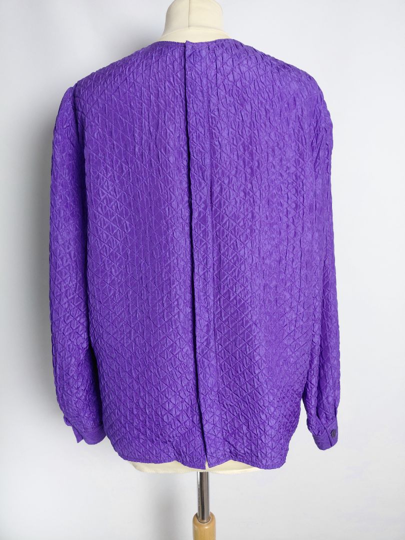 Vintage 100% silk blouse (1970s-1980s), EUR 44, Valentino Miss V