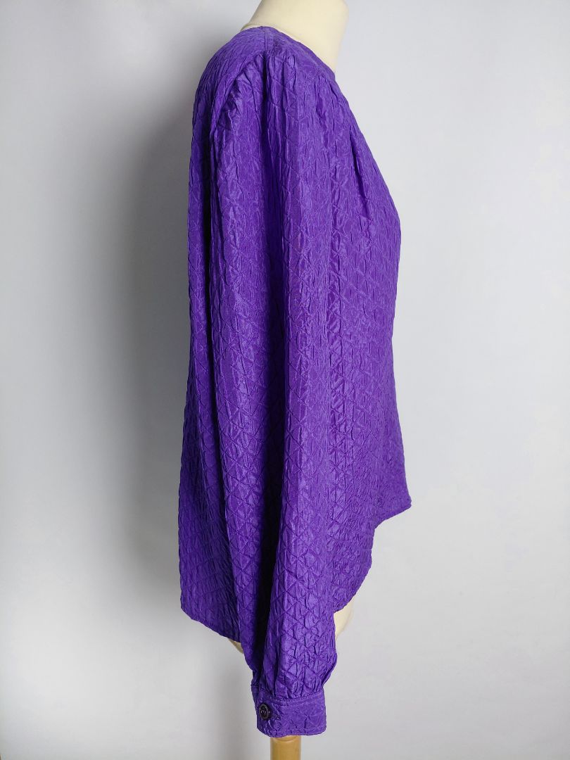 Vintage 100% silk blouse (1970s-1980s), EUR 44, Valentino Miss V