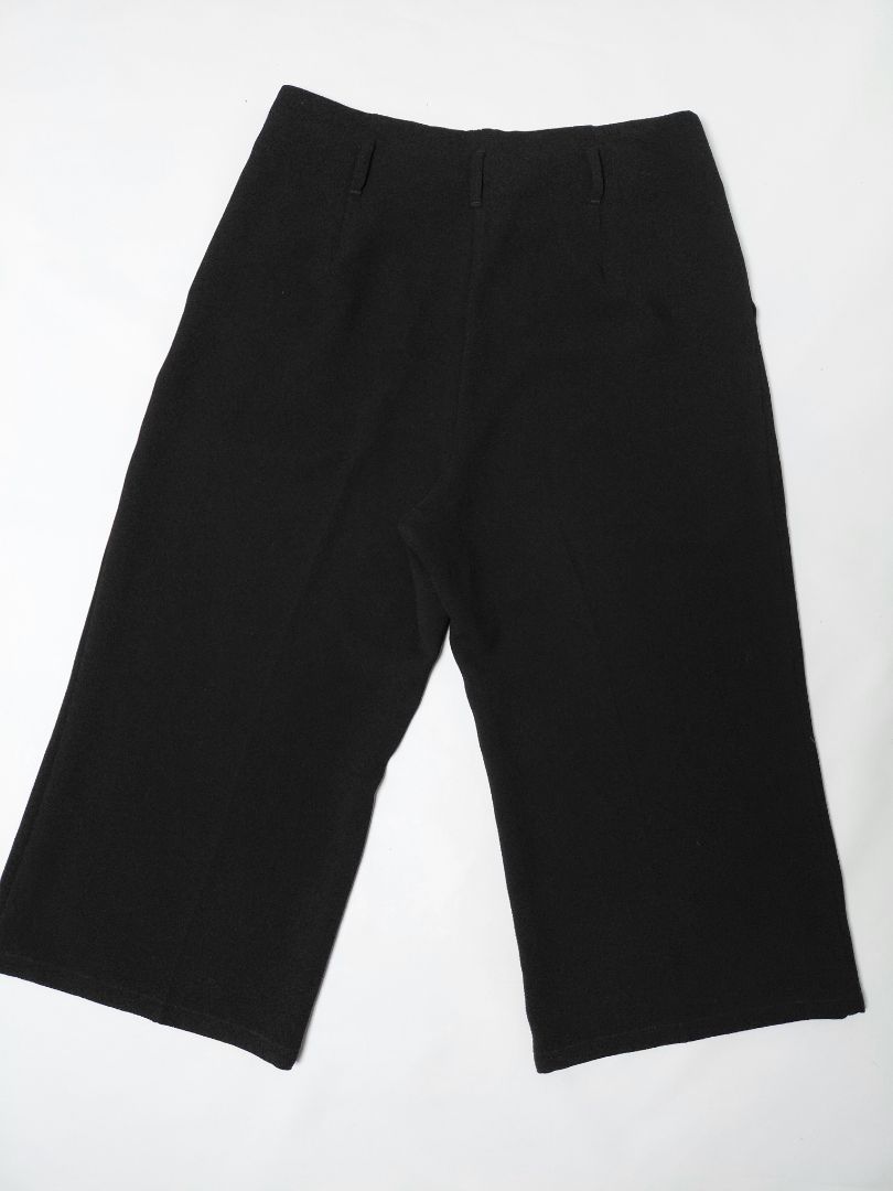 Víðar beinar kvartbuxur, EUR 46, F&F