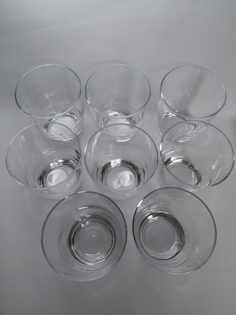 Glös 8 stk (Hæð 11 cm)