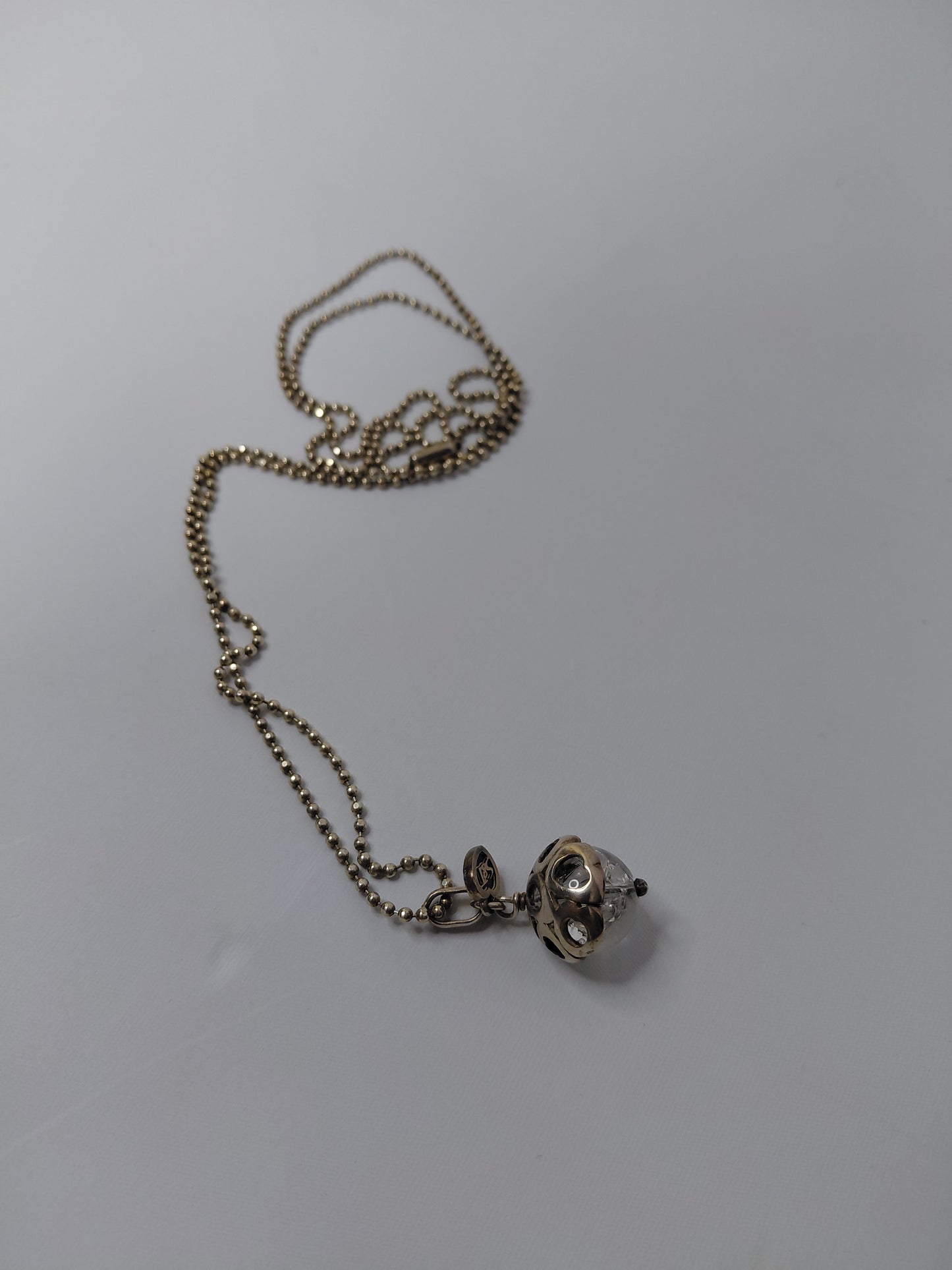 Kærleikskúla með bergkristal, Sigga & Timo